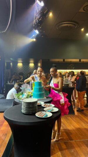 Jalylane Maës Instagram - Il y a quelques jours notre ambassadrice a participé au premier anniversaire du Big Fish au @casinodugosierofficiel 💕 
Merci pour l’invitation et l’accueil toujours aussi chaleureux ✨ 
👗 Pomme Boutique @karam9167 
💄 @botrand_elisabeth 
💆‍♀️ @luiizdiamondsplace 
BO @oretsens 

#MissGuadeloupe2023 #MissFrance2024 #RevElle ✨