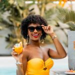 Jalylane Maës Instagram - Et oui J-2 avant que l’année bascule Bon week-end à vous tous 💕 Soyez prudents et prenez soin de ceux qui vous entourent. 👗& 👙: @odyssee.boutique 📸 : @danette_dn & @mathilde.garel CM : @malyck_n 📍: @tifleursoley #piscine #fruit #soleil #guadeloupe #findannée #beauty #lunette #chill #relax #vacances #joie