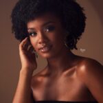 Jalylane Maës Instagram - J-4 ! L’élection approche à grand pas 👑 Qu’avez-vous prévu pour la soirée du 16 décembre ? 📺 Rendez-vous à partir de 16h10 sur @viaatv (Guadeloupe) 21h10 sur @tf1 (Hexagone) 💄 @botrand_elisabeth 📸 @twox_photographie #MissGuadeloupe2023 #MissFrance2024 #RevElle ✨
