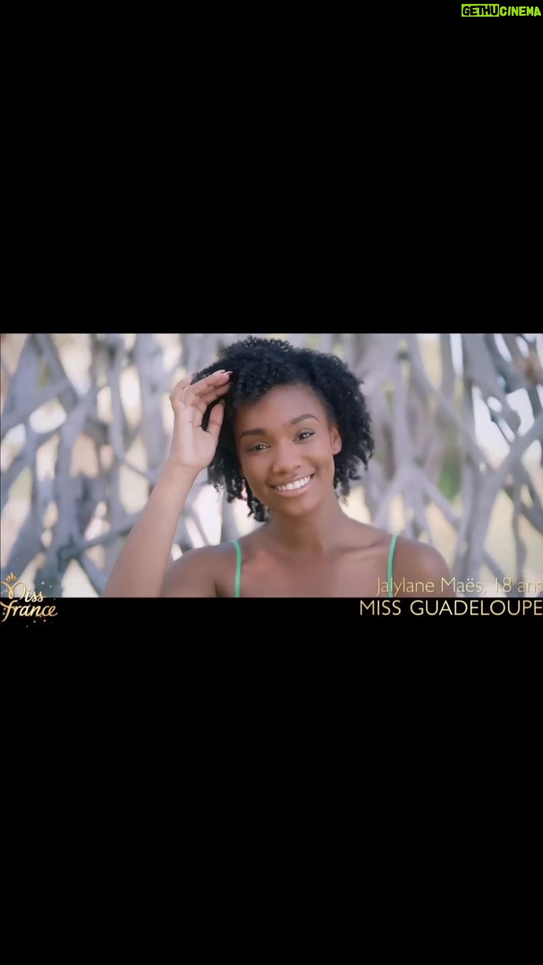 Jalylane Maës - 4.6K Likes - 📹 Découvrez le portrait vidéo officiel de @jalylanemaes.off 🥰
Un grand merci à nos partenaires pour la mise en beauté de notre Miss Guadeloupe :
💆🏾♀️ @luiizdiamondsplace
💄 @botrand_elisabeth
👗 @topaze.gp
📍 @latoubanahotelandspa
Vidéo @mytf1_off @tf1
#MissGuadeloupe2023 #MissFrance2024 #RevElle ✨
