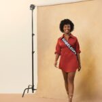 Jalylane Maës Instagram – Helloo, je suis très fière de vous présenter mes premières photos officielles pour l’aventure Miss France 🇫🇷 Merci à tous pour vos messages d’encouragement ♥️ 
Votre soutien est ma force pour défendre les couleurs de notre archipel 🦋

Bijoux – @mauboussin_officiel
Robe – Etienne Jeanson
Styliste – @auroredonguy
Coiffure – @saintalgue
Maquillage – @sothysparis

📸 – ©️SIPA / Bertrand Noël 
@missfranceoff @missguadeloupeofficiel

#MissGuadeloupe2023 #MissFrance2024