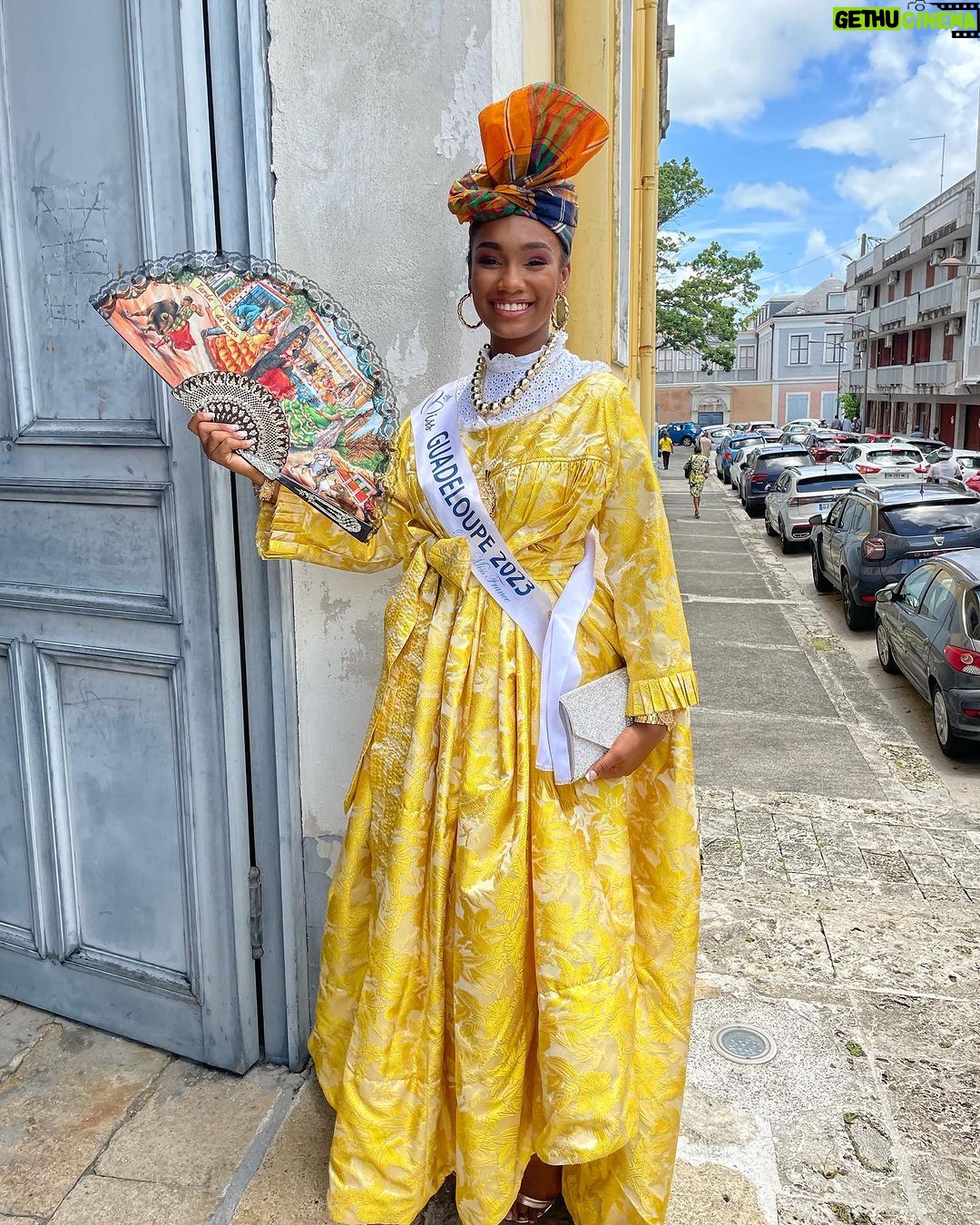 Jalylane Maës - 5.1K Likes - FÊTES DES CUISINIÈRES DE LA GUADELOUPE 🔥 @cuisinieresdelaguadeloupe
Un grand merci à @rony.theophile pour l’invitation ✨
Un événement incontournable en Guadeloupe qui rassemble les petits comme les grands.
Un beau moment intergénérationnel 🥹