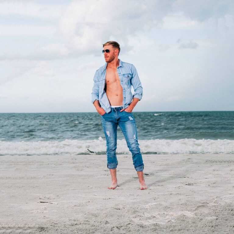 James Cipperly Instagram - No shoes . . . #baybee #Monday #beach #denim #ocean #sand #AEW #clouds #sky #blue . . . Photo by: @_dennisho