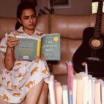 Janani Ashok Kumar Instagram - How amazing life gets when you have a very small meaningful circle of people I love my clan so much 🥹🙏🏼✨ Grateful for the people in my life right now 🙃✨💫🤍💯 - 📸: @raghul_raghupathy Chennai, India