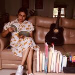 Janani Ashok Kumar Instagram - How amazing life gets when you have a very small meaningful circle of people I love my clan so much 🥹🙏🏼✨ Grateful for the people in my life right now 🙃✨💫🤍💯 - 📸: @raghul_raghupathy Chennai, India