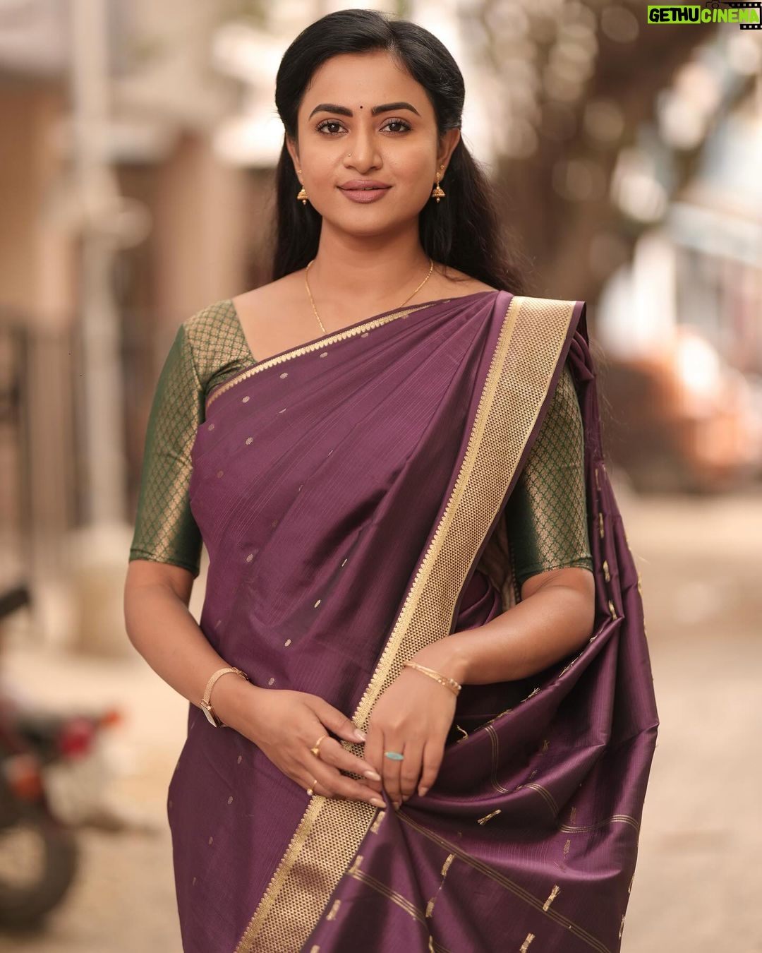 Janani Ashok Kumar Instagram - Stay Kind It Makes You Beautiful ✨💫🤗🥰♥️ - 📸: @mr.viki_pixer Chennai, India