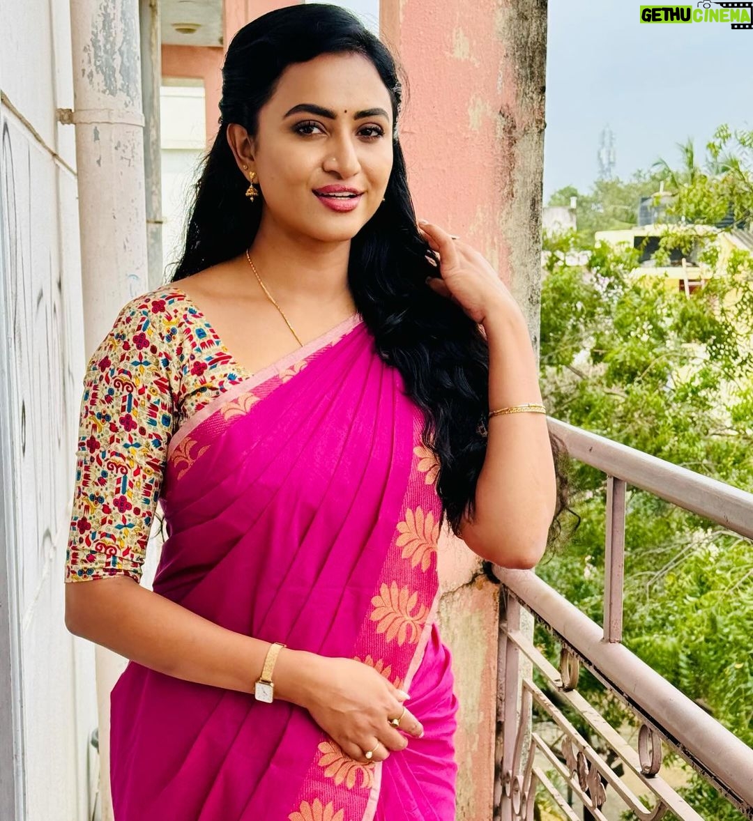 Janani Ashok Kumar Instagram - 💝 #idhayam #beingbharathi Chennai, India