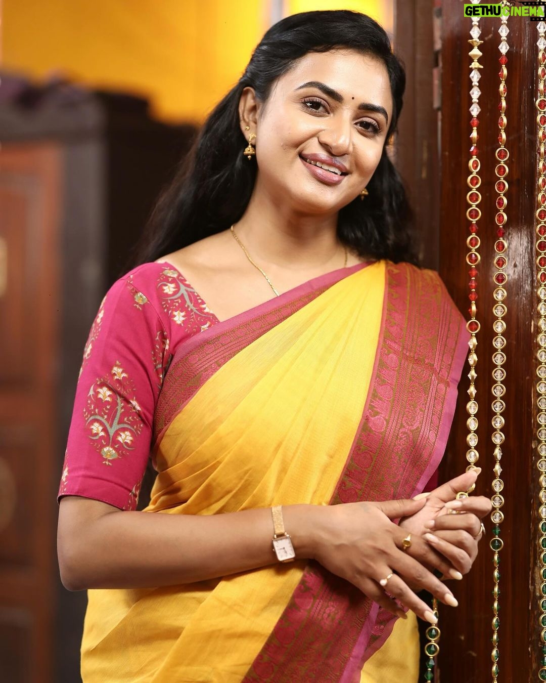 Janani Ashok Kumar Instagram - #tamil #bharathi #idhayam ❤️ Chennai, India