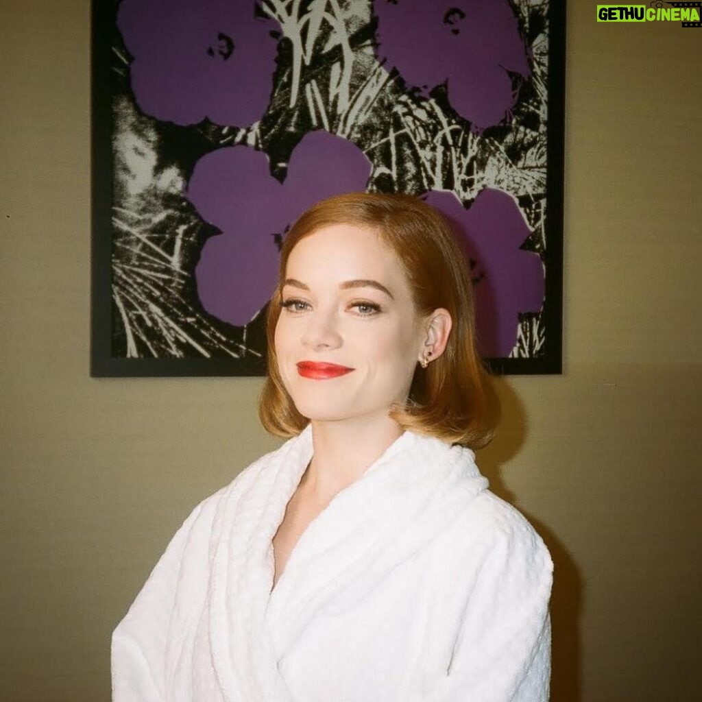 Jane Levy Instagram - Look at these nice pictures thomas took of me