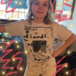 Jane Levy Instagram – Best CREW shirt I ever got @pasadenadude @anabellelmx *Good Luck in the Land of Mañana* 🦂