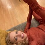 Jane Levy Instagram - @thelocalwomanco HANDmade to order clothing by my chicest friend Sarah. If I were you I’d #buy #buy #buy lol @ second slide
