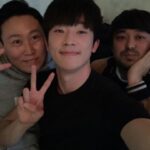 Jang Eui-soo Instagram - #옆집마녀제이 감독님 번개👍