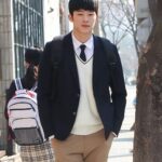 Jang Eui-soo Instagram - #너의시선이머무는곳에 #비하인드 #WhereYourEyesLinger #在你视线停留的地方 유튜브와 네이버포스트에서 이엘라이즈 검색해주세요! https://youtu.be/0XIADdnKcUc http://naver.me/xw2ojRXt