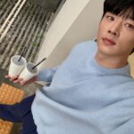 Jang Eui-soo Instagram - MZ샷