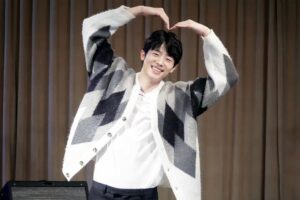 Jang Eui-soo Instagram - 21.11.04 팬여러분 항상 고맙고 사랑합니다❤️
Thank you so much for being with me and I love you.
