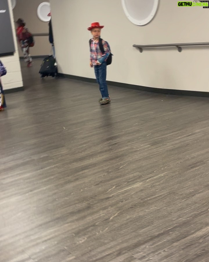 Janice Faison Instagram - My son had to dress as a cowboy or an alien today and he decides to do both