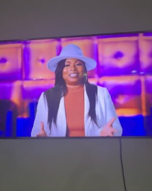 Janice Faison Instagram - Wow did I just say food stamps and that my feet stink on TV????? I remember my mom use to give me a booklet of food stamps to go shopping but I was scared to pull them joints out at the store.