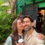 Jankee Parekh Instagram – The offspring will now have to deal with over caffeinated folks who have promised him a Santa this Christmas. 🎄💚