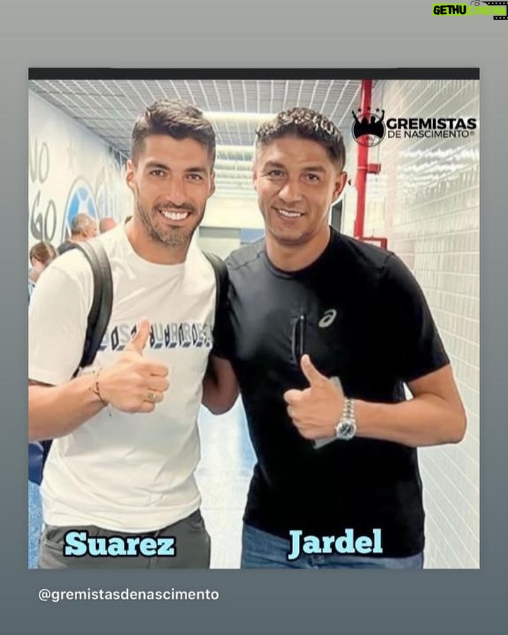 Jardel Instagram - Obrigado @luissuarez9 por tudo que vc fez por nosso @gremio!