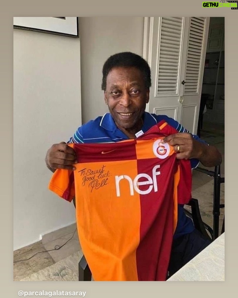 Jardel Instagram - Eterno rei Pelé,obrigado por tudo que fez pelo nosso esporte,pra sempre em nossos corações...