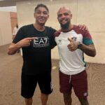 Jardel Instagram - #embuyukcimbom @felipemelo 🦁 🦁