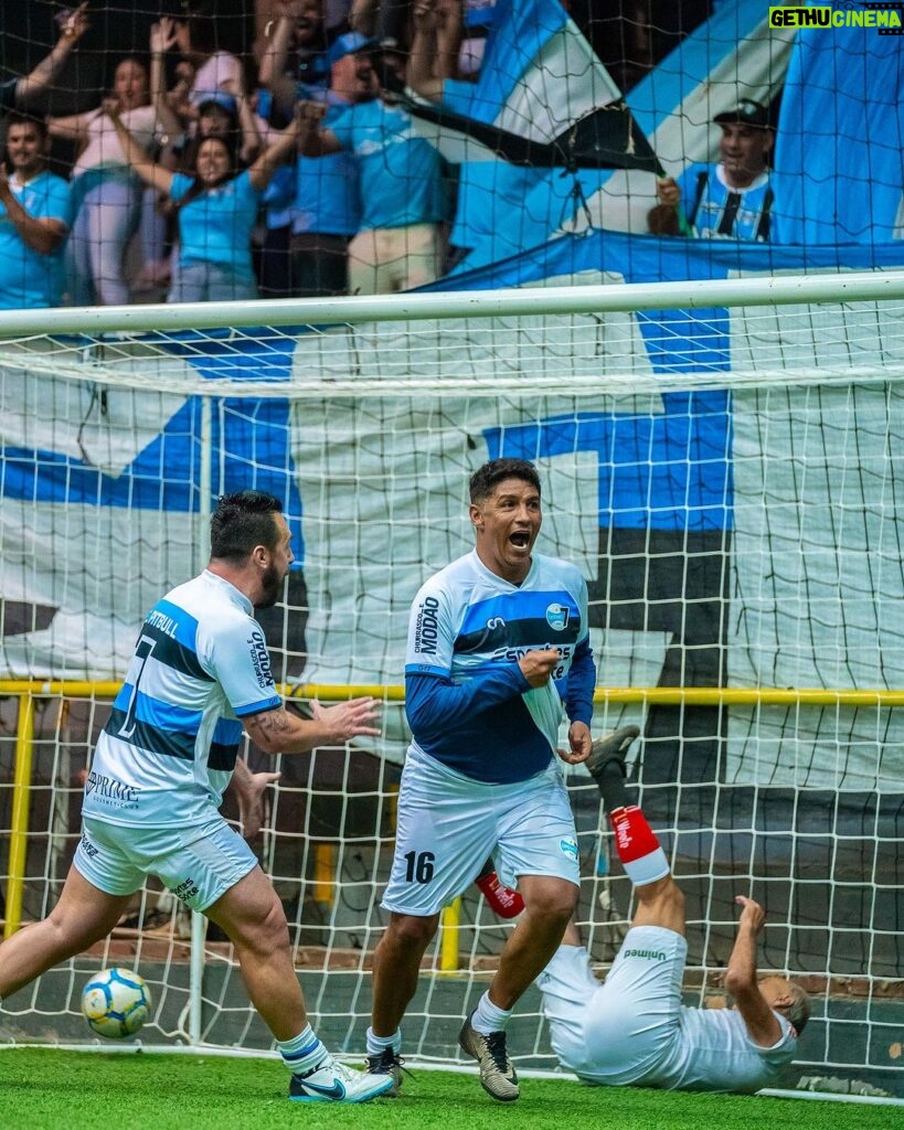 Jardel Instagram - A camisa 16 do Grêmio Futebol 7 tem dono! Bola na rede é o sinônimo de @mariojardelofficial 👑🇪🇪 📸 @ph_chico