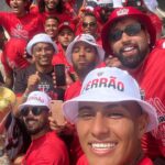 Jardel Instagram – CARREATA DE BICAMPEÕES DO NOSSO FERRÃO! 🙌🏽🙏🏽