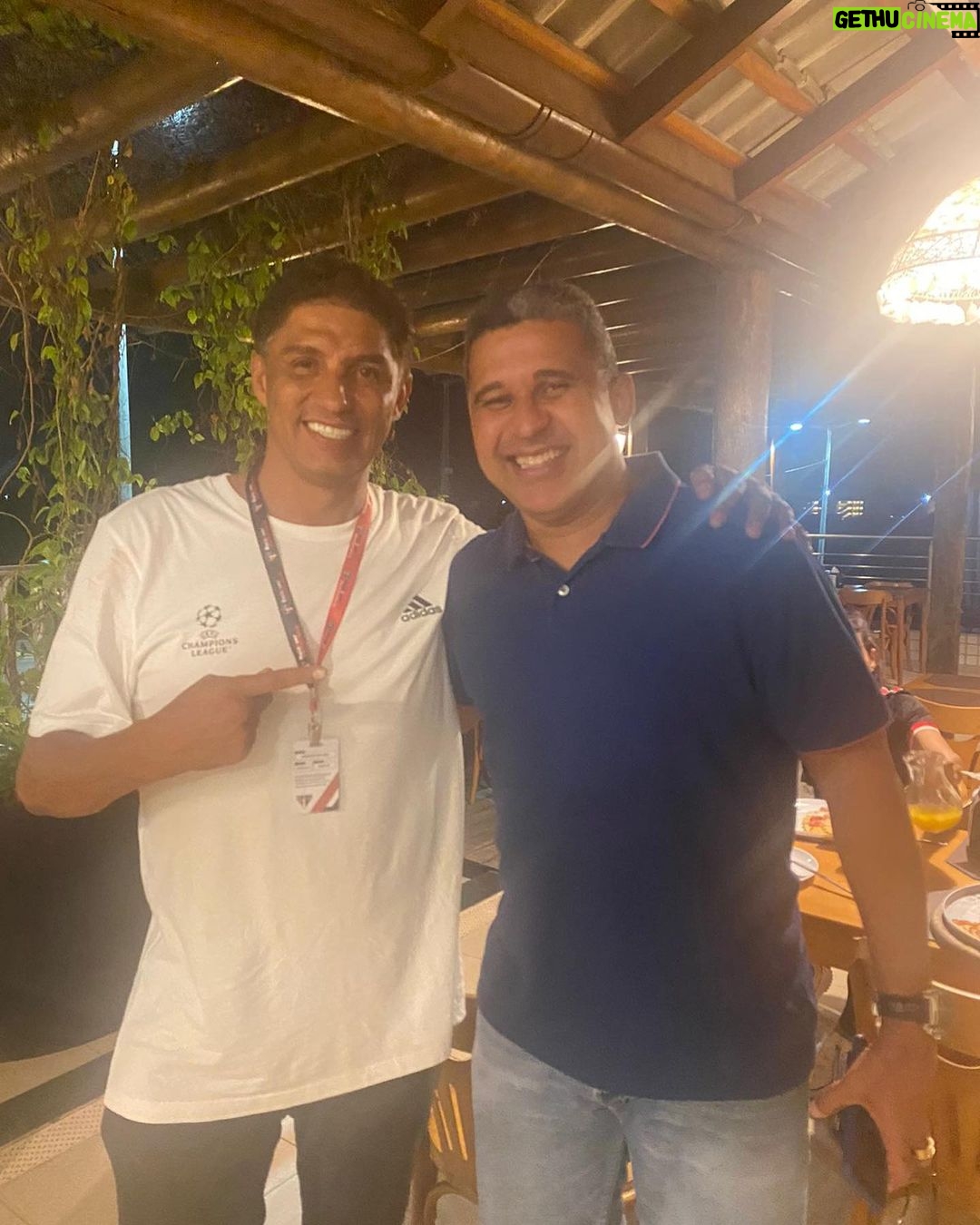 Jardel Instagram - Muito feliz em reencontrar meu amigo Manoel Tobias, homem de DEUS é muito ABENÇOADO...🙌🏽🙏🏽
