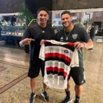 Jardel Instagram - Hulk e Felipão 2 lendas do nosso futebol e 2 grandes amigos! Tive ainda a oportunidade de entregar o manto do ferrão! Meu amigo hulk lenda do Porto clube que levo no meu coração e hoje lenda do atlético e do futebol brasileiro! E meu professor Felipão a mente por de trás da conquista da libertadores de 95 pelo imortal tricolor! Tudo de bom na vida meus amigos sempre bom revê-los 🙏🏽💪🏽 Fortaleza, Brazil