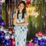 Jasmine Rath Instagram – 22 years, 22 reasons to celebrate✨Here’s 2 a year that’s 2 good 2 to be true💕

Thank you @gopalrath107 @sudhansubala79 for this wonderful midnight surprise 💕

@couplesneedy thank you for making their surprise wonderful ✨

#jasminerath #birthday #birthdaygirl