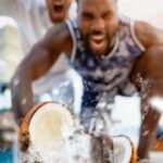 Jason Derulo Instagram – Creative photo with a random guy on Bali @jasonderulo #yzfamily @savayabali