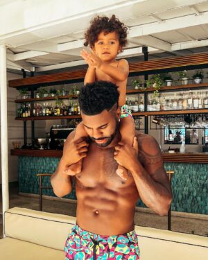 Jason Derulo Instagram - Happy Birthday Dad 🎈🥳😜👏🏾 @jasonking