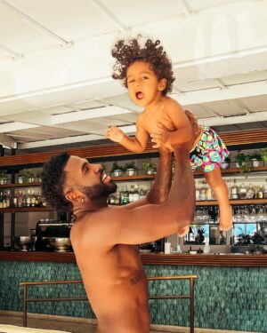 Jason Derulo Instagram - Happy Birthday Dad 🎈🥳😜👏🏾 @jasonking