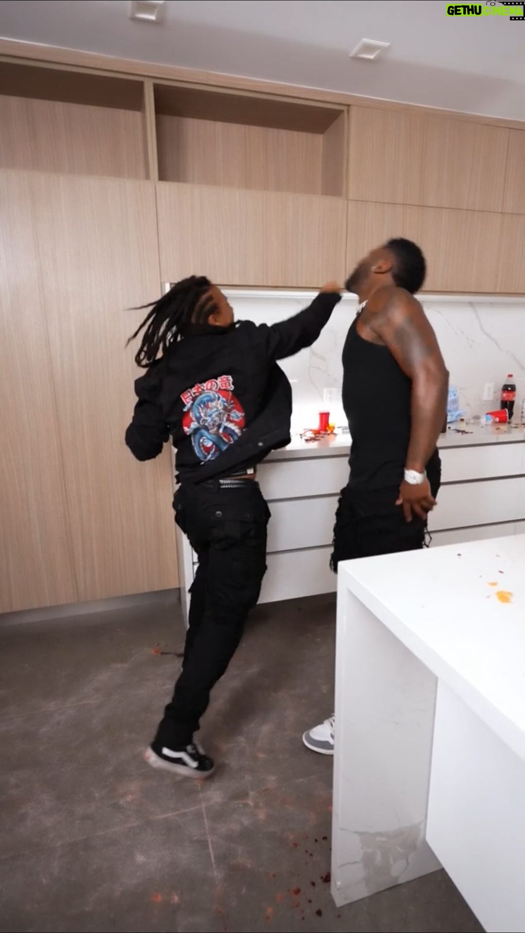Jason Derulo Instagram - When a sneeze turns into an @$$ whoopin @dance10fikshun