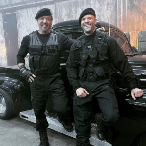 Jason Statham Instagram - Back in business with the main man @officialslystallone 
#expendables4
📸@danielsmithphotography