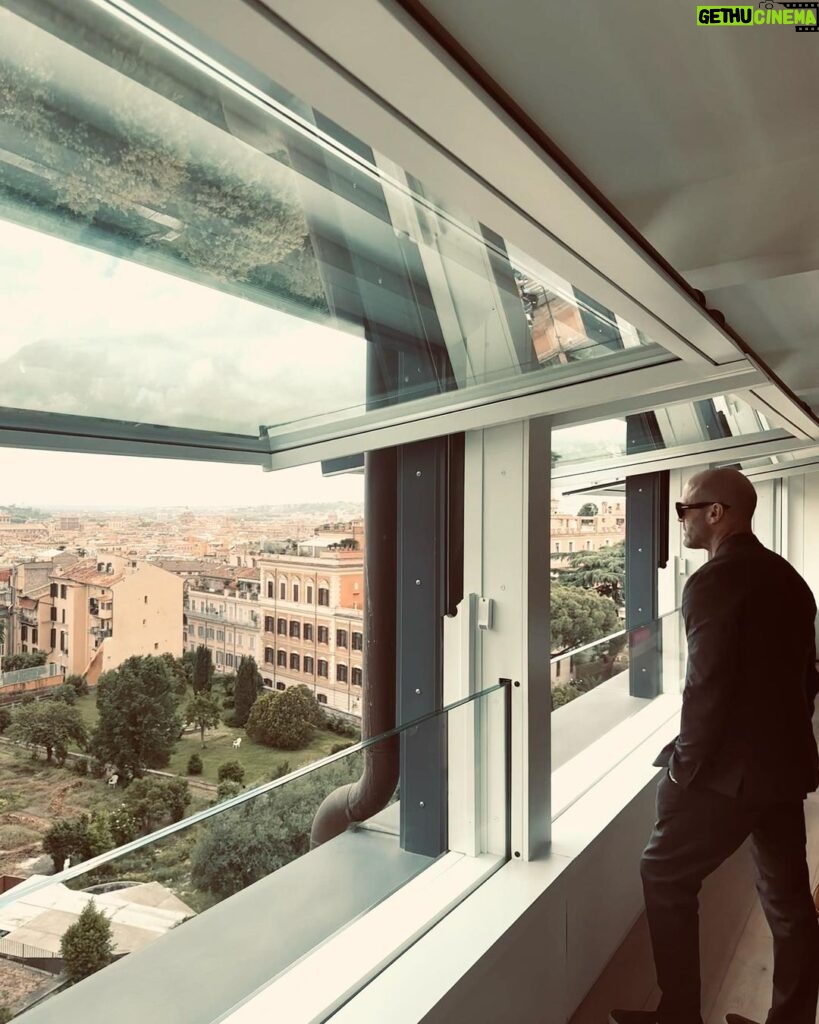Jason Statham Instagram - See you next time Rome.