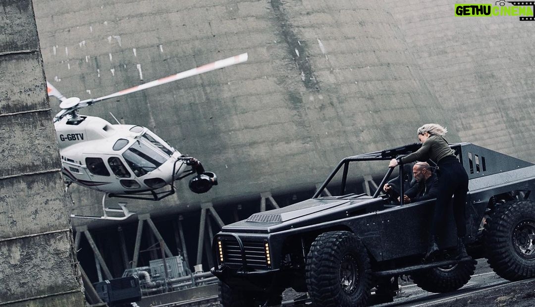Jason Statham Instagram - Getting up close for some driving action. @fred_north making the impossible possible @danielsmithphotography capturing the moment. #hobbsandshaw @hobbsandshaw