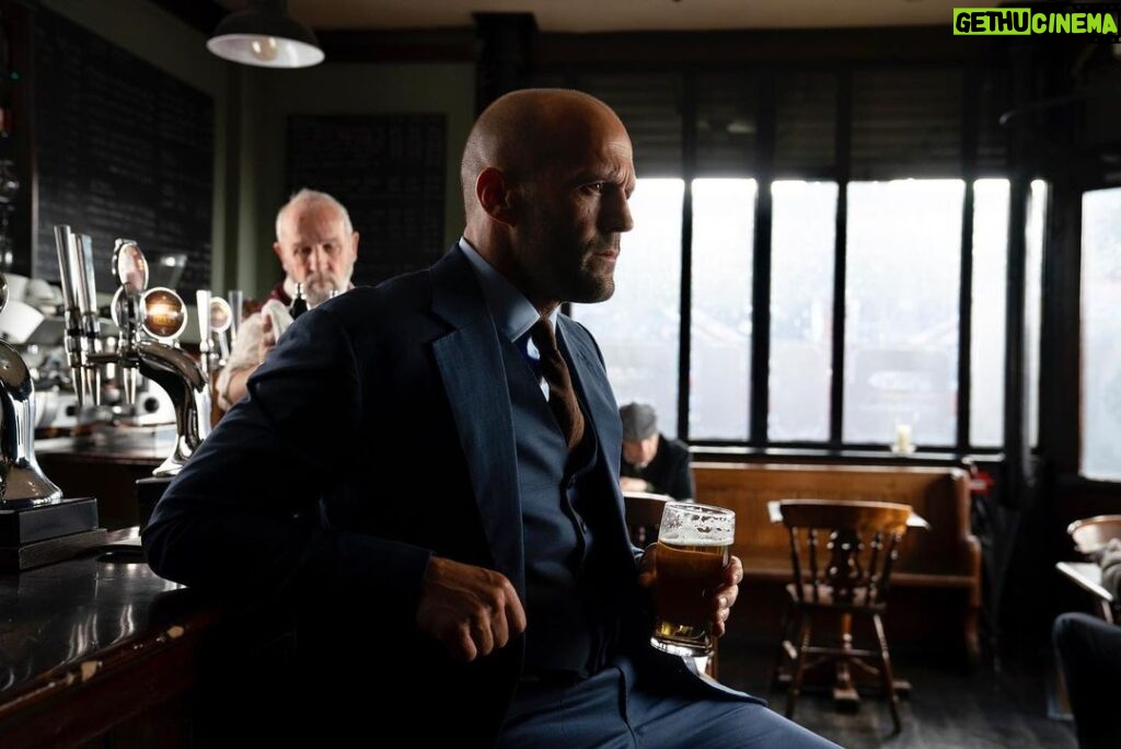 Jason Statham Instagram - A big thank you to all at @andersonandsheppardbespoke for keeping Deckard Shaw sharply dressed in our @hobbsandshaw movie. 📸@danielsmithphotography