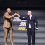 Jason Statham Instagram - Massive thanks to all of the fans that came out for our @hobbsandshaw premiere in Beijing!