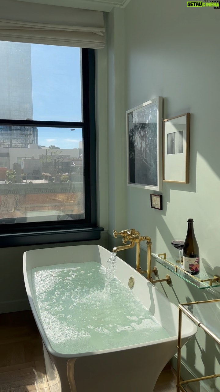 Jayson Blair Instagram - Had an amazing staycation at @hotelperladtla this weekend. This space is absolutely stunning. #staycation #losangeles #getaway Hotel Per La, Autograph Collection