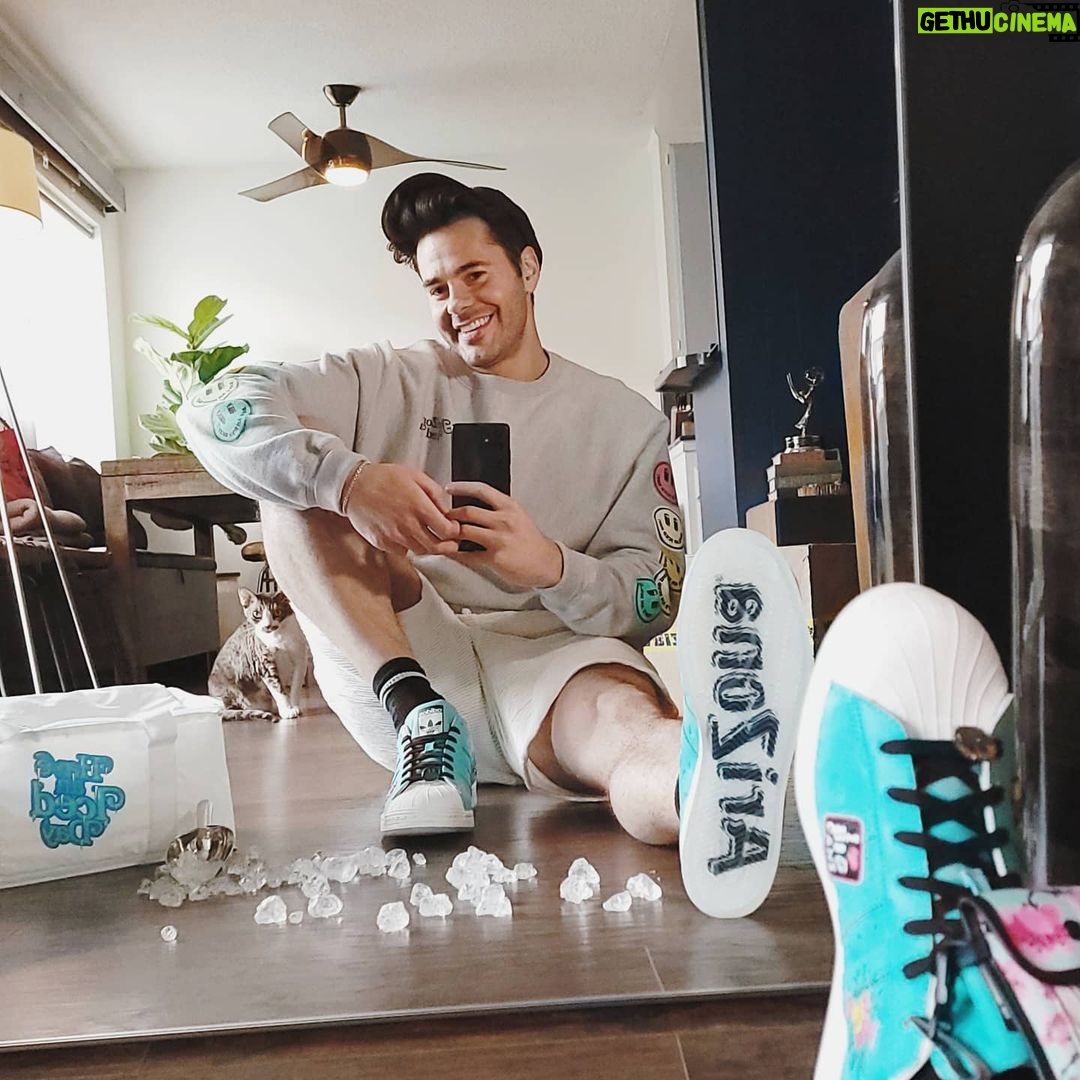 Jayson Blair Instagram - Have an Iced Day y'all! @drinkarizona is not only the best value out there.The family that owns it happens to be the most generous people on the planet. Support the good ones. PRO TIP, they make the best fruit snacks and in the game! #haveaniceday Hollywood, California