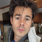 Jayson Blair Instagram - After hair and makeup for @goodtrouble swipe <=== to see before. Which hairstyle do you prefer 1 or 2 🤣 Also, if you're not watching this show, start! It's an essential look into the the struggles we face together in our country... but also funny too! Los Angeles, California