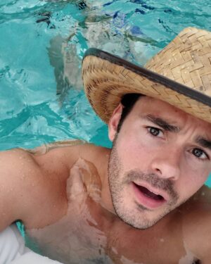 Jayson Blair Instagram - Take me back to the desert! 

 Also, this photo series of @henrydeblouw throwing his phone in the pool as a if it were a basketball is 🤣
