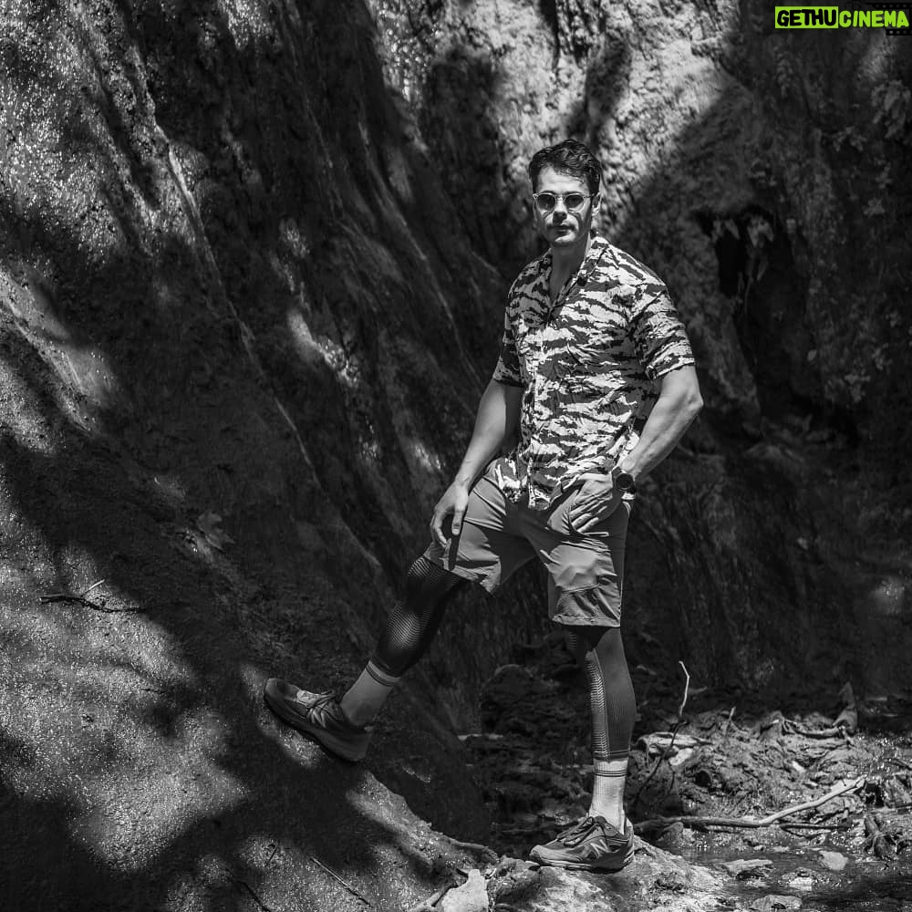 Jayson Blair - 2.9K Likes - Which ones your favorite? 1,2,3,or 4.
I say 2
Had a blast hiking Escondido Falls in Malibu Canyon. Love these @darntoughvermont socks. kept me cool and dry 📷 @shelbytwhite
#malibu