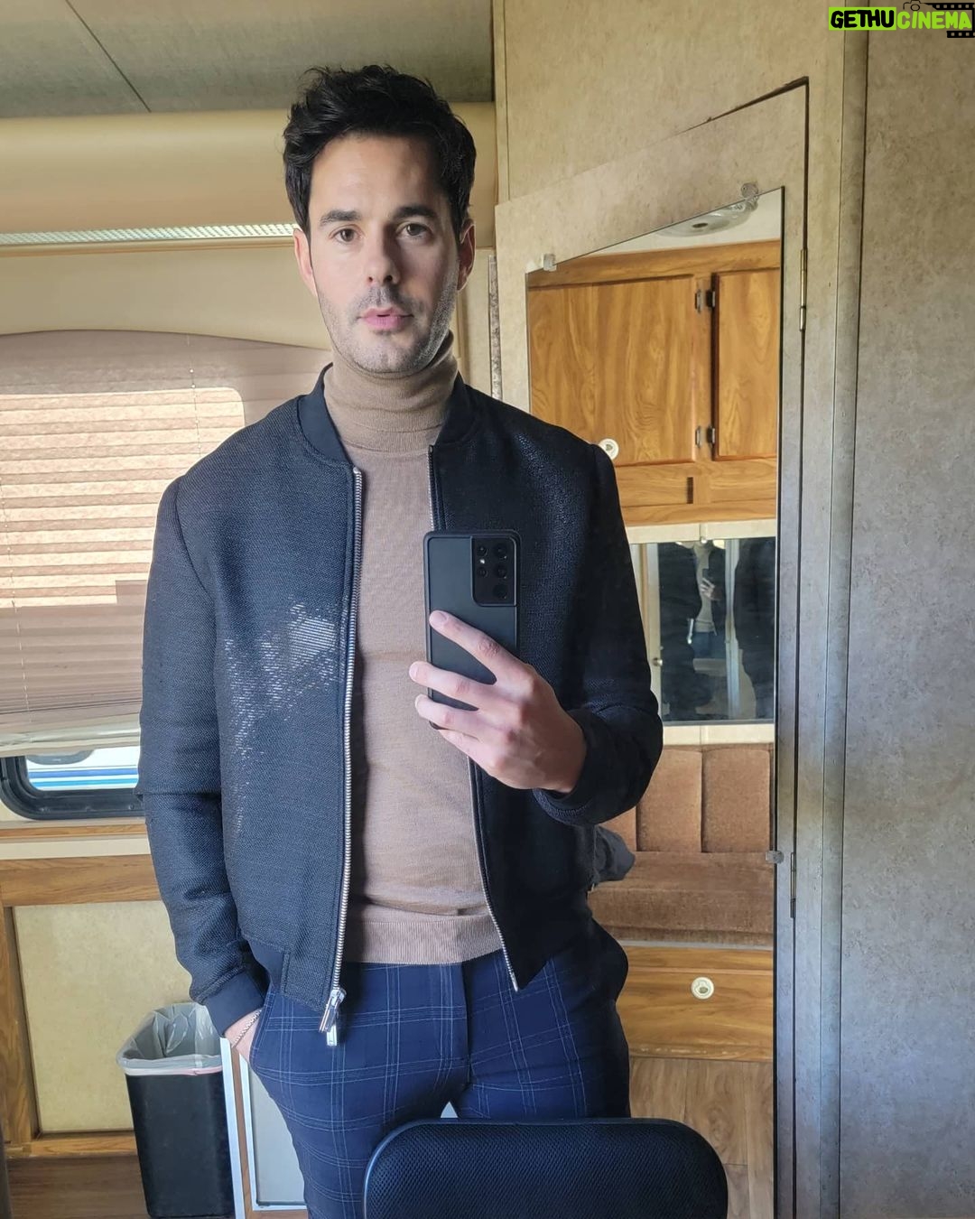 Jayson Blair Instagram - That a wrap on @dollfaceonhulu Season 2. Honored to be a part of the team for this one. @jweissy & @michnader if I were a woman, I would hope to be equal parts of you both blended and made into a hot cup of greatness. Santa Clarita, California