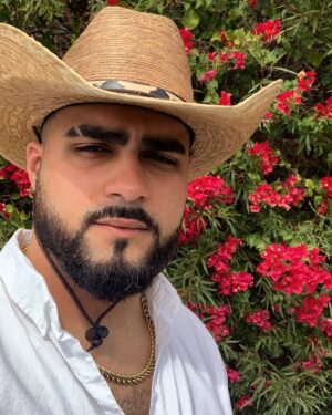 Jazzul Escada Instagram - Giddy up