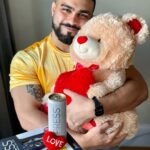 Jazzul Escada Instagram - Ugh 😍🐻.. John Bae-er knew what I wanted for valentines; a nice pack of cold @pressseltzer and a 🌹. So happy we both swiped right. He’s so imPRESSive. We’re going to hibernate 😅; what about you? How are y’all going to spend your V day?? PRESS Premium Seltzer is an independent and female owned company and they come in so many thirst quenching flavors like Pineapple Basil, Apple Cinnamon, Pear Chamomile and soooo many more! “Content for 21+” #enjoyPRESS #pressmodern #moderntalentusa #enjoyresponsibly #ad Lucille Wine Shop