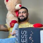 Jazzul Escada Instagram - Ugh 😍🐻.. John Bae-er knew what I wanted for valentines; a nice pack of cold @pressseltzer and a 🌹. So happy we both swiped right. He’s so imPRESSive. We’re going to hibernate 😅; what about you? How are y’all going to spend your V day?? PRESS Premium Seltzer is an independent and female owned company and they come in so many thirst quenching flavors like Pineapple Basil, Apple Cinnamon, Pear Chamomile and soooo many more! “Content for 21+” #enjoyPRESS #pressmodern #moderntalentusa #enjoyresponsibly #ad Lucille Wine Shop