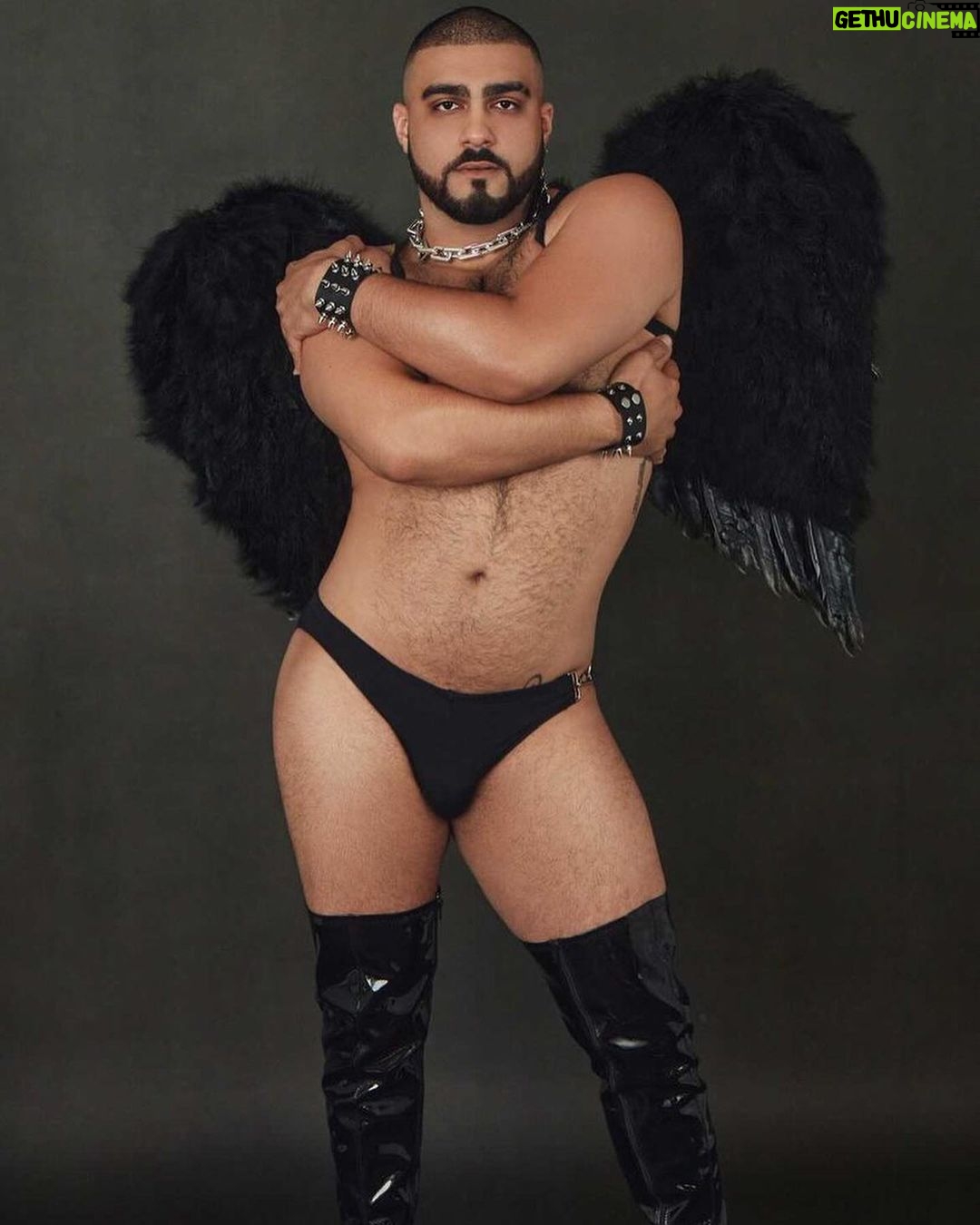 Jazzul Escada - 17.2K Likes - 3️⃣ of 3️⃣ #IAMDEVIANT
de·vi·ant
/ˈdēvēənt/
departing from usual or accepted standards, especially in social or sexual behavior.
"deviant behavior"
I felt so vulnerable. I also felt so sexy and beautiful.
Thank you @deviantevents for allowing me into your Deviant family 😈🤍
📸: @elvispiedra