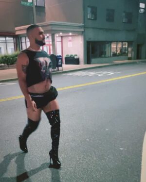 Jazzul Escada Instagram - ** PHOTO DUMP *** 
I had so much fun at the 😈 @lilnasx  Montero🔥👑 Buss Down Friday Costume party! I almost tripped like 800 times but it was worth it 😭

@menofmelaninmagic and @frenchywithay did their thing last night! 

💄: @djraym92 

@legacybos 
@gaymafiaboston